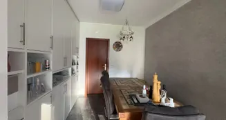 von_poll_real_estate_property_25133848_image_2