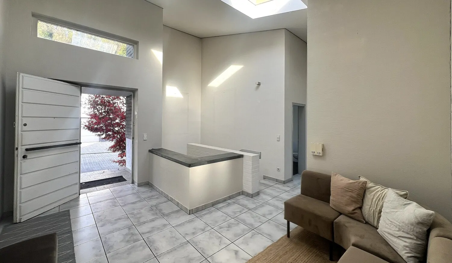 Heller Eingangsbereich