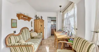 von_poll_real_estate_property_25133859_image_11