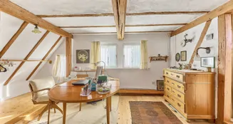 von_poll_real_estate_property_25133859_image_18