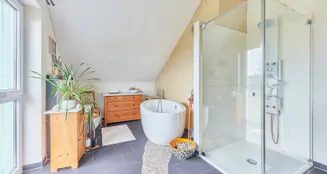 von_poll_real_estate_property_26133866_image_3