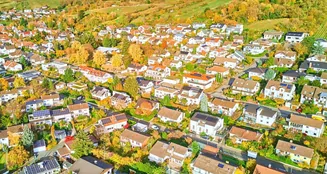 von_poll_real_estate_property_25133855_image_0