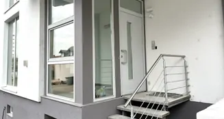 von_poll_real_estate_property_25133857_image_11