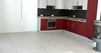 von_poll_real_estate_property_25133857_image_1