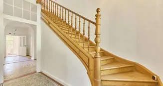 von_poll_real_estate_property_26133878_image_9