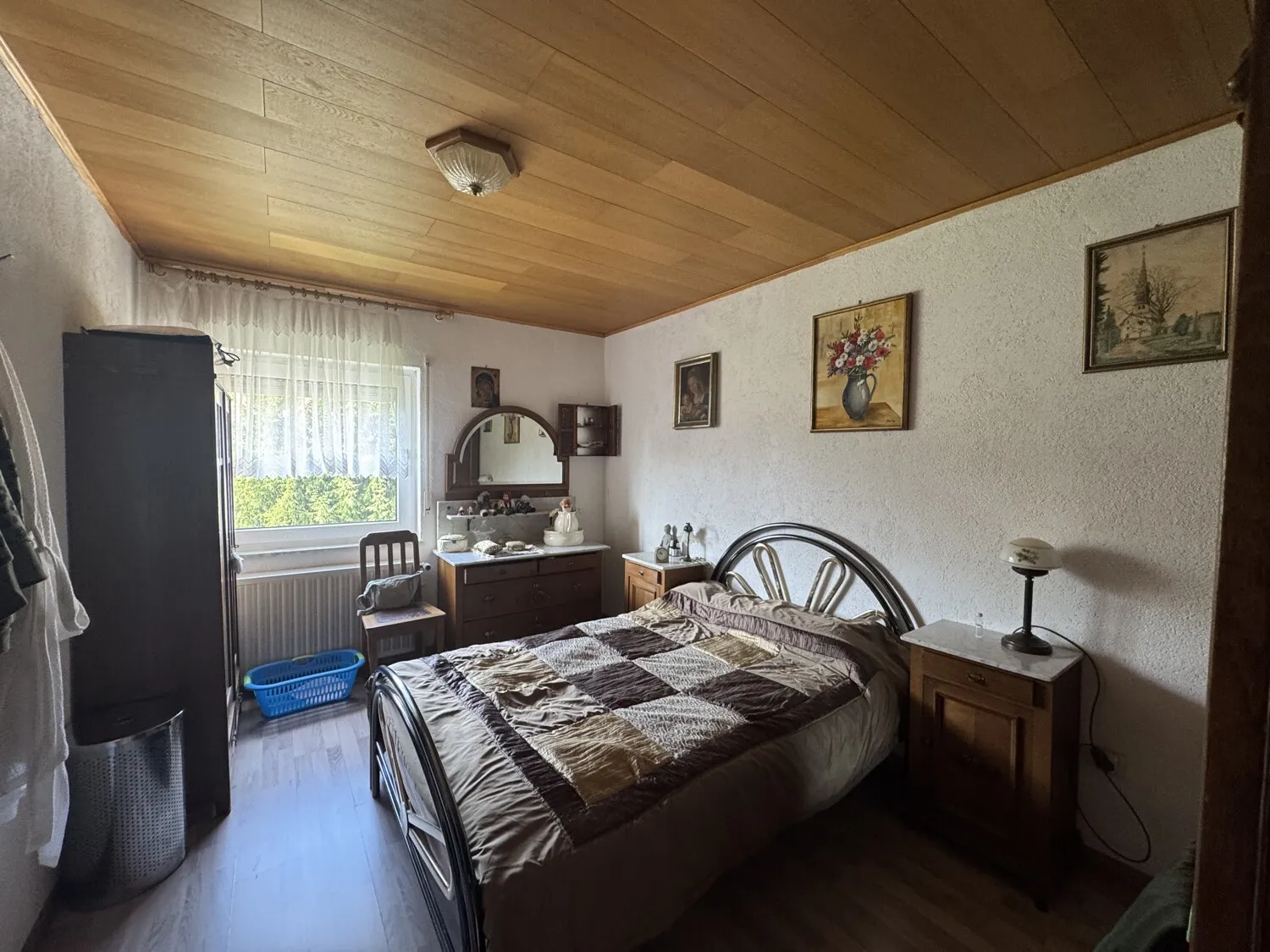 Ruhig gelegenes Schlafzimmer