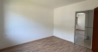 von_poll_real_estate_property_25133845_image_5