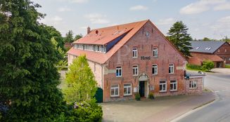 von_poll_real_estate_property_25203002_image_1