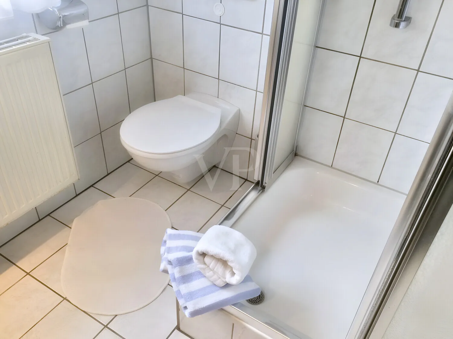 Wohnung 6 - Badezimmer