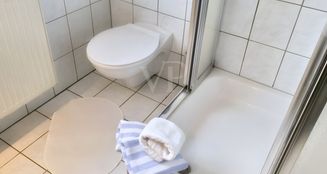 von_poll_real_estate_property_25203036_image_23