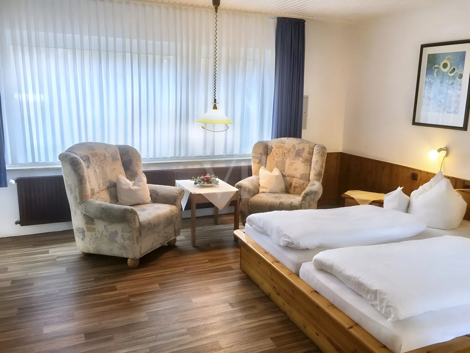 Wohnung 2 - Schlafzimmer