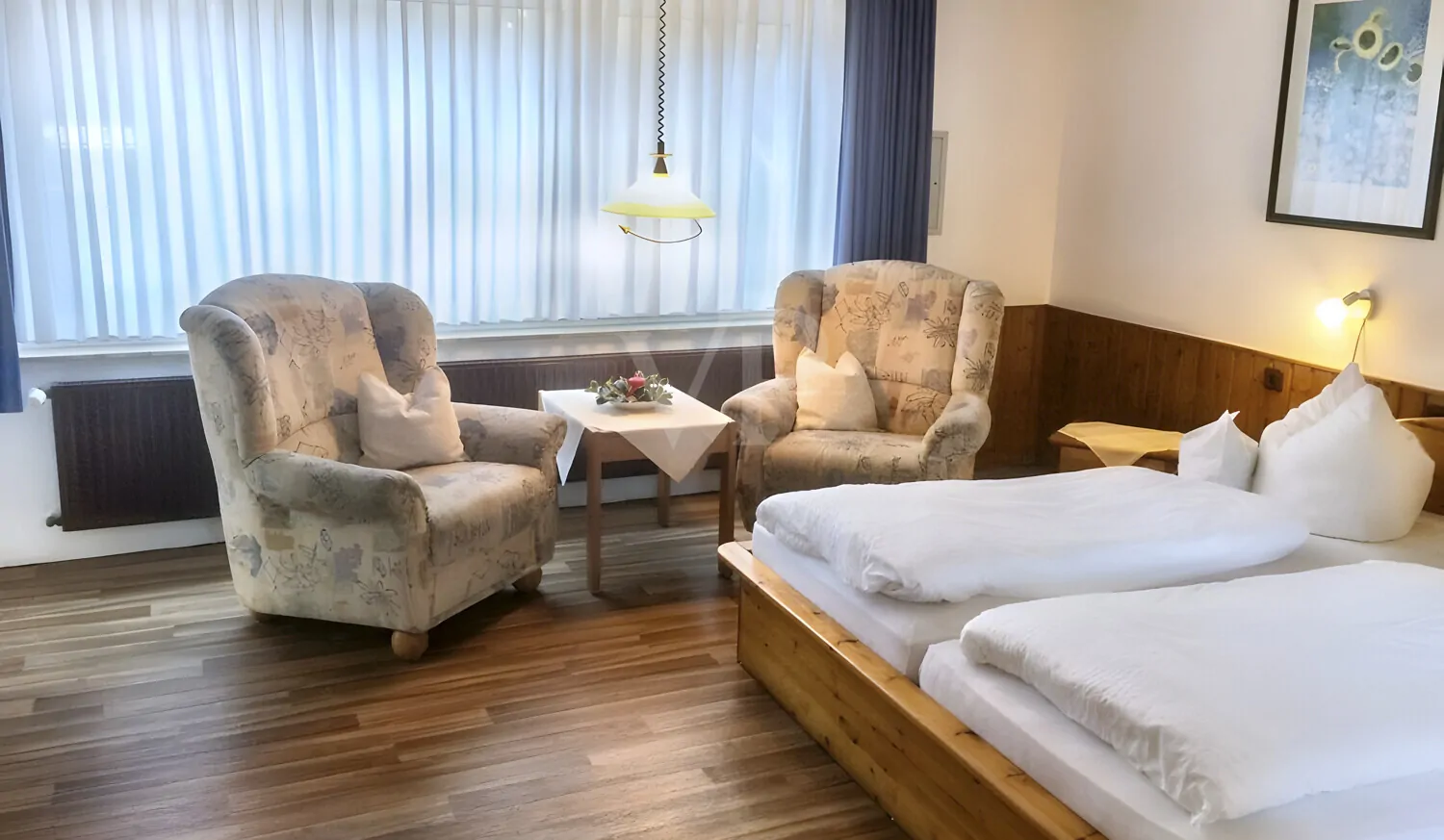 Wohnung 2 - Schlafzimmer