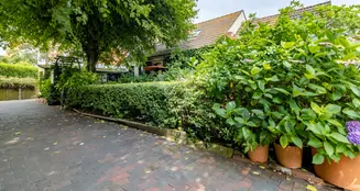 von_poll_real_estate_property_23284038_image_1