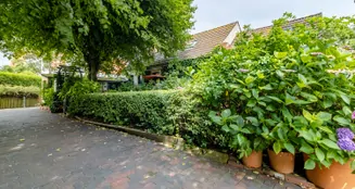 von_poll_real_estate_property_23284038_image_1