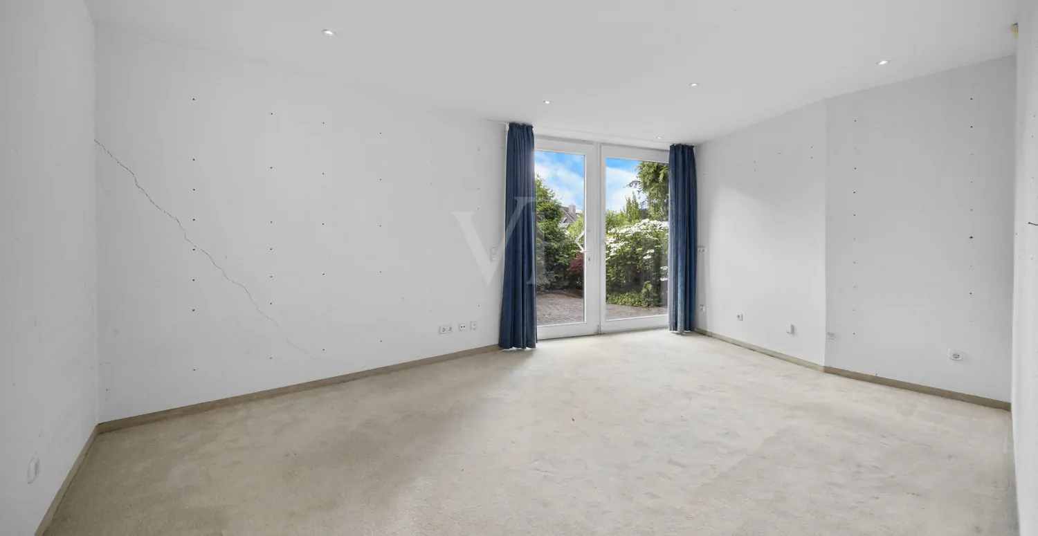 Zimmer mit separatem Hauseingang