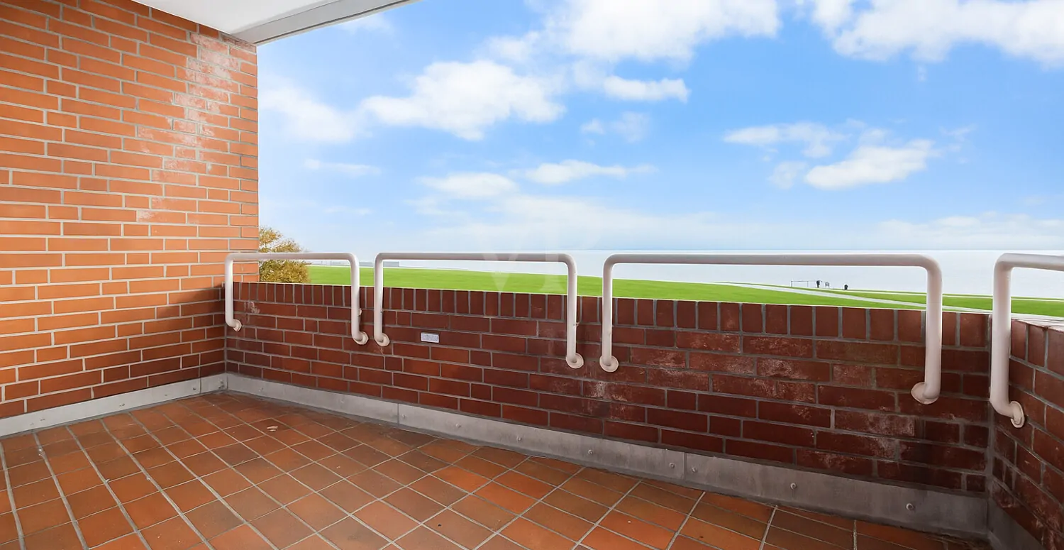 Balkon mit Ausblick auf die Nordsee