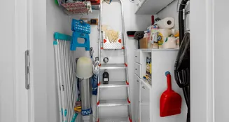 von_poll_real_estate_property_25203022_image_16