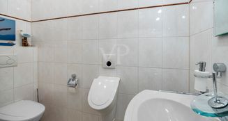 von_poll_real_estate_property_25203022_image_13