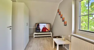 von_poll_real_estate_property_25203019_image_20