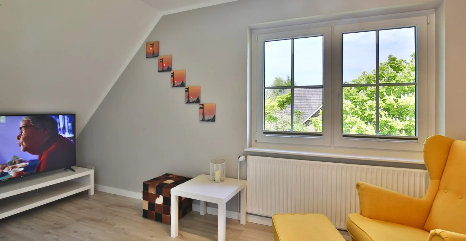 Schlafzimmer 2 rechts