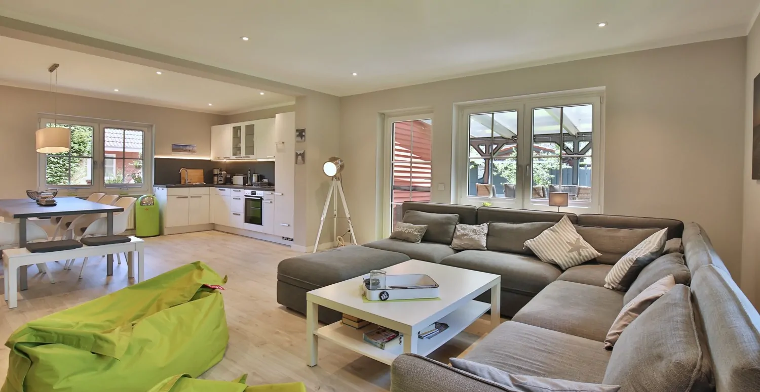 Wohnzimmer Blick zur Küche