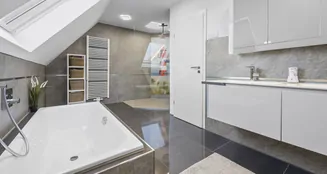 von_poll_real_estate_property_25203046_image_14