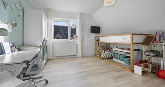 von_poll_real_estate_property_25203046_image_18