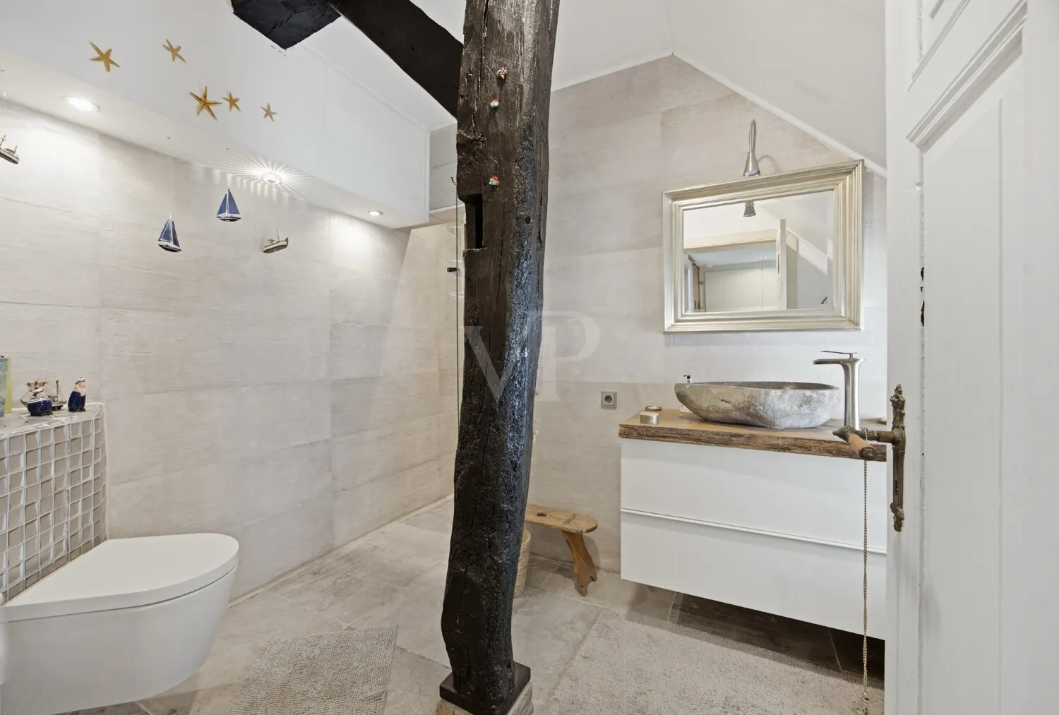 Gäste WC mit Dusche