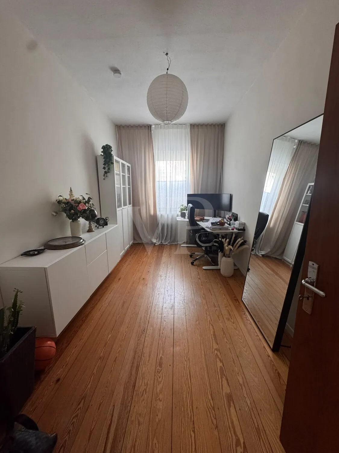 Büro/Kinderzimmer