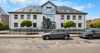 von_poll_real_estate_property_25203026_image_2