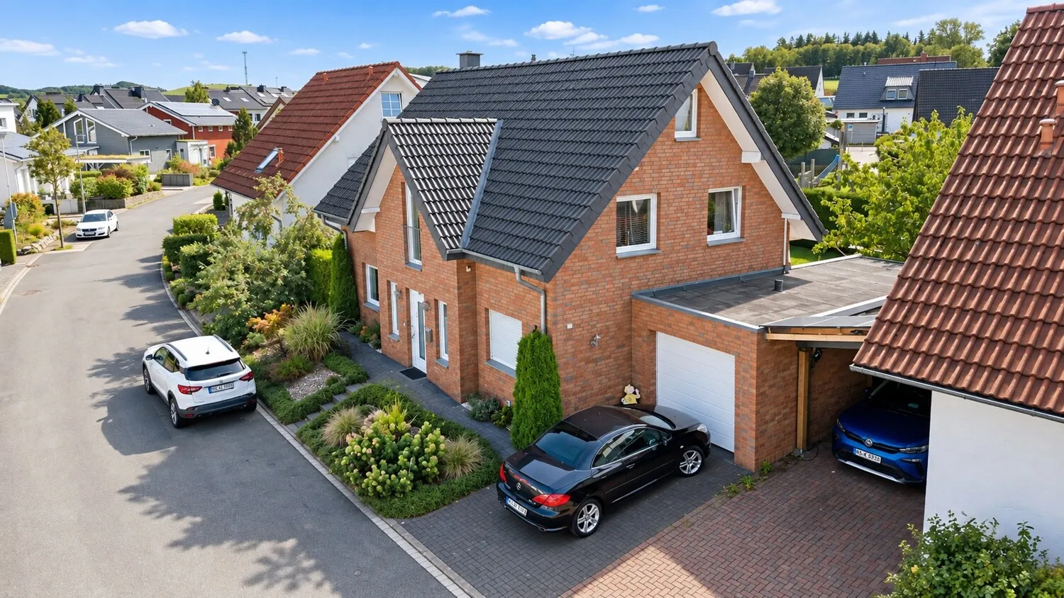 Straßenansicht 2