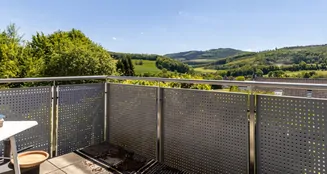 von_poll_real_estate_property_25167008_image_0