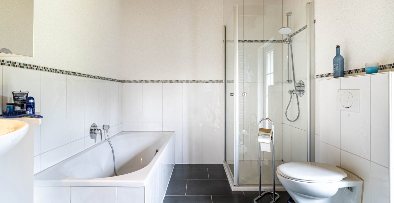 Elternbadezimmer