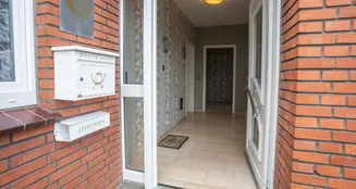 von_poll_real_estate_property_25174007_image_12