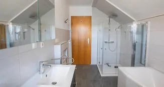 von_poll_real_estate_property_25174007_image_25