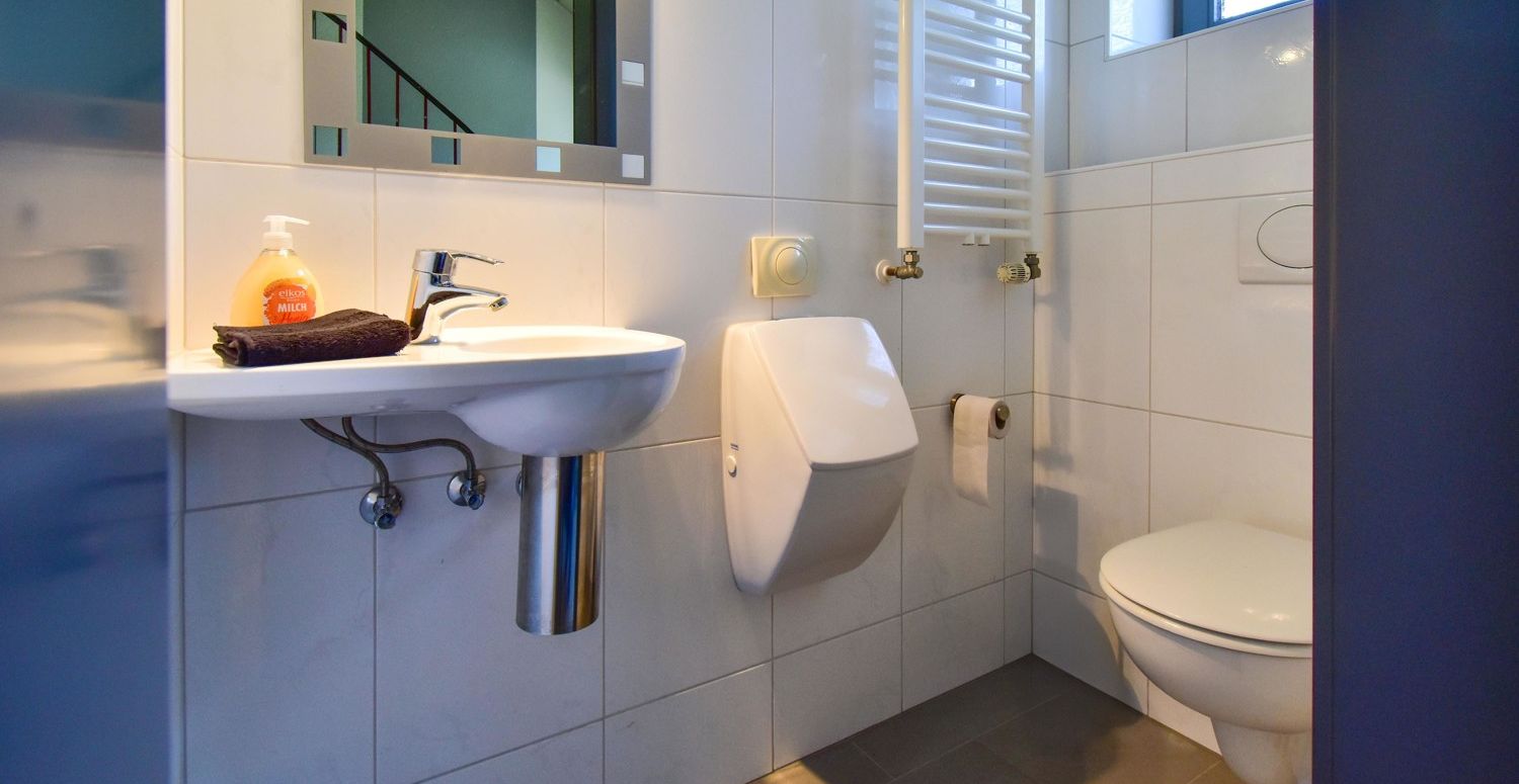Gäste-WC EG