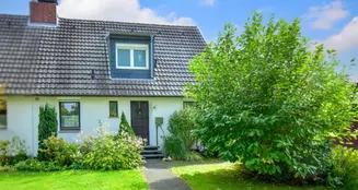 von_poll_real_estate_property_25174014_image_0