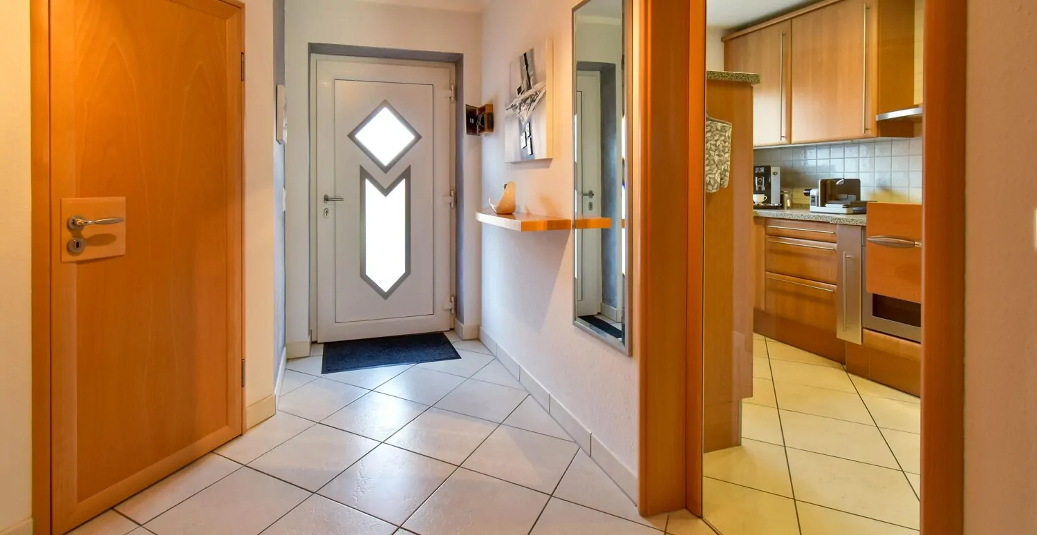 Diele mit Eingangsbereich