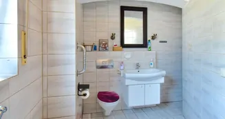 von_poll_real_estate_property_25174011_image_11