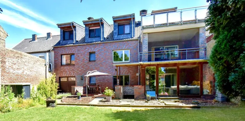 von Poll Immobilien GmbH