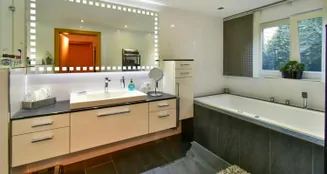 von_poll_real_estate_property_25174018_image_18