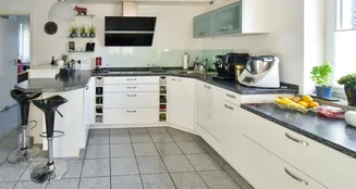 von_poll_real_estate_property_25174018_image_12