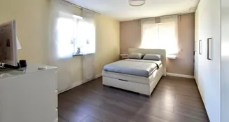 von_poll_real_estate_property_25174018_image_27