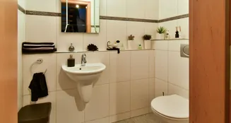 von_poll_real_estate_property_25174018_image_21