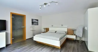 von_poll_real_estate_property_25174018_image_20