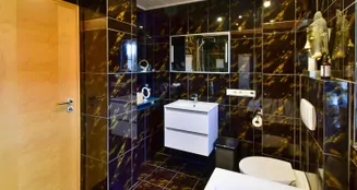 von_poll_real_estate_property_25174018_image_28