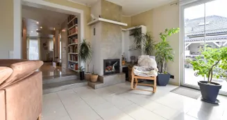 von_poll_real_estate_property_26174003_image_16