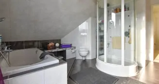 von_poll_real_estate_property_26174003_image_20