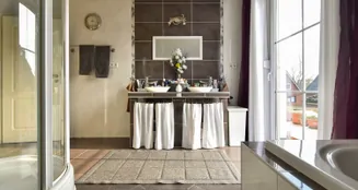 von_poll_real_estate_property_26174003_image_21