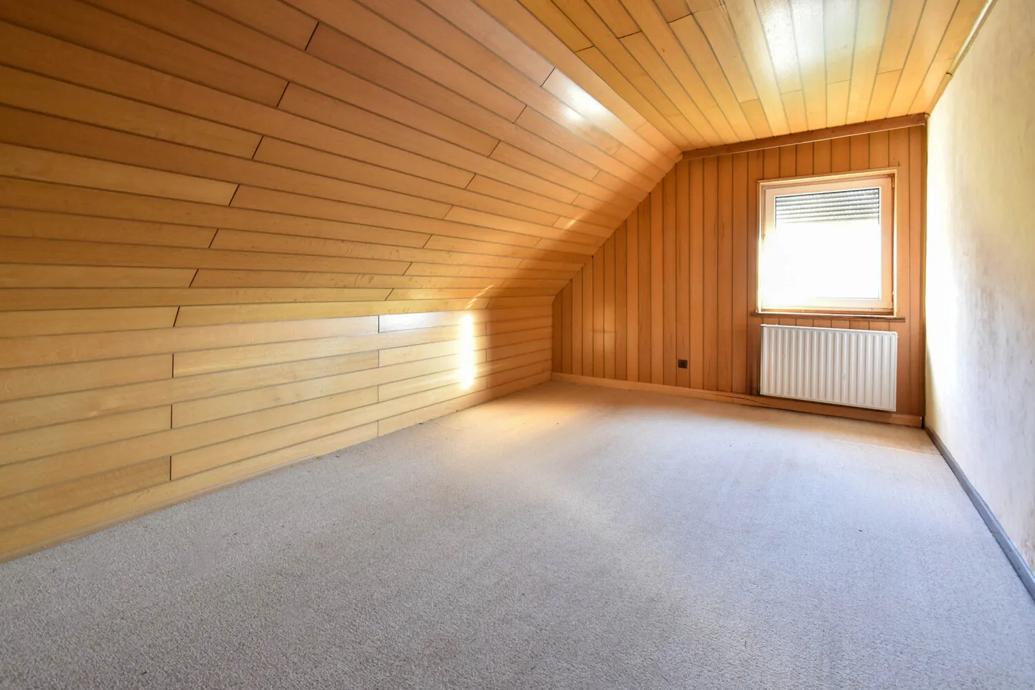 Schlafzimmer I DG